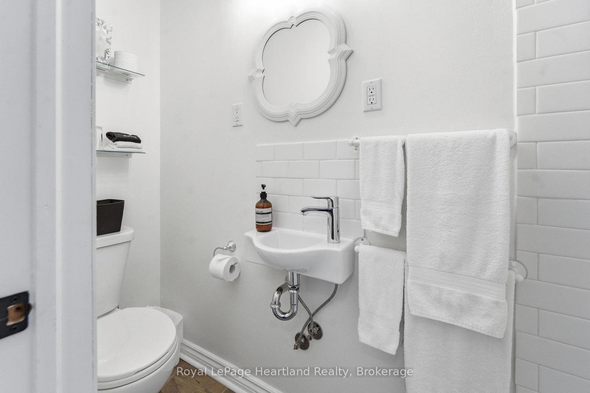 72 Colborne Street photo 22