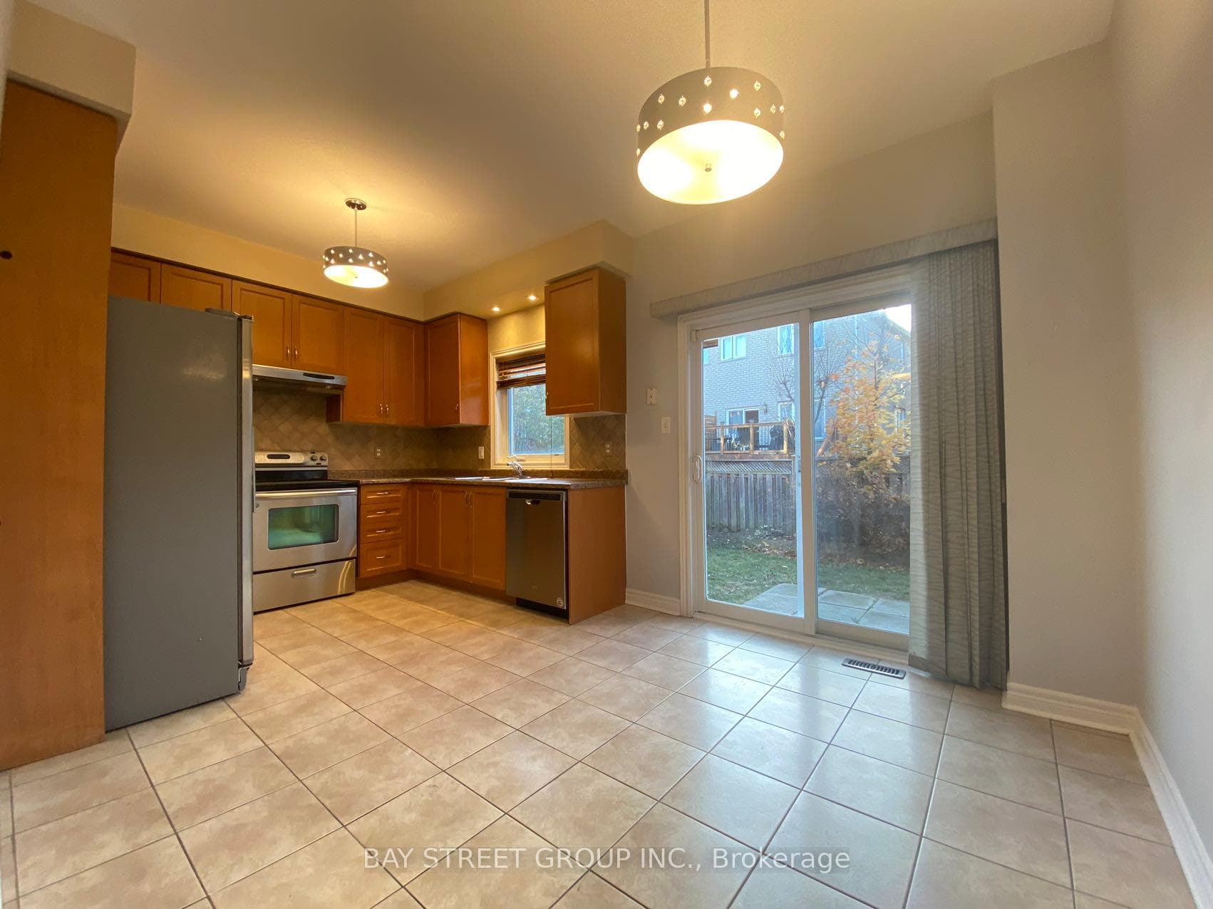 60 Spring Arbour Road photo 6
