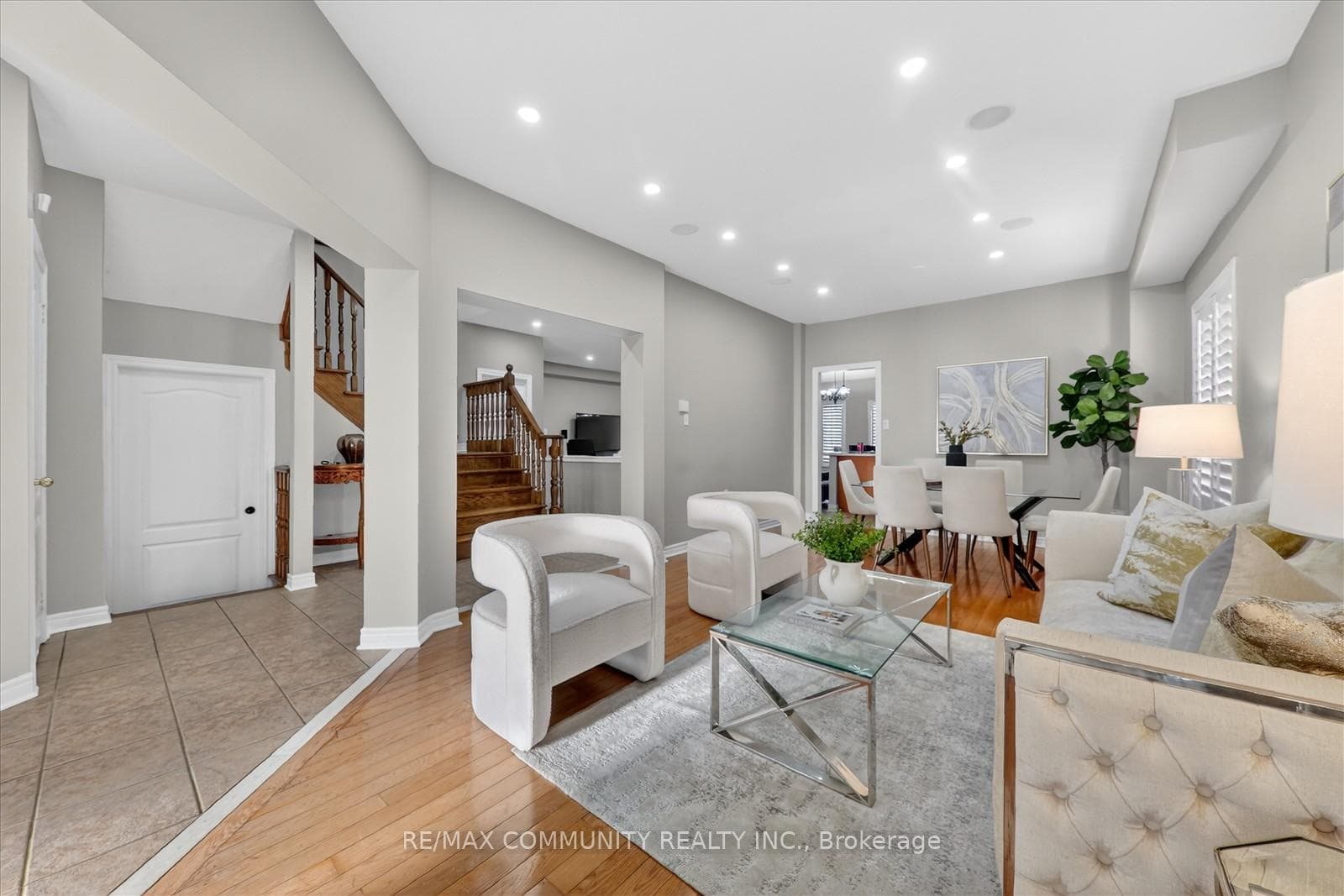 3367 Aquinas Avenue photo 6