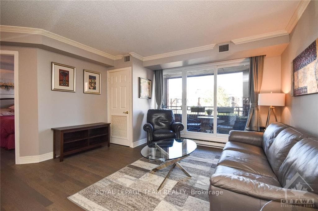 959 NORTH RIVER Road Unit 203 photo 3