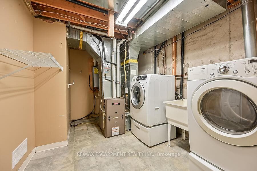 39 Blue Spruce Street photo 35