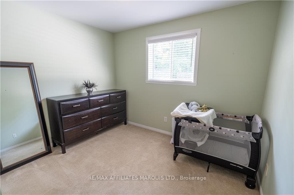 1229 DOVER Road photo 11