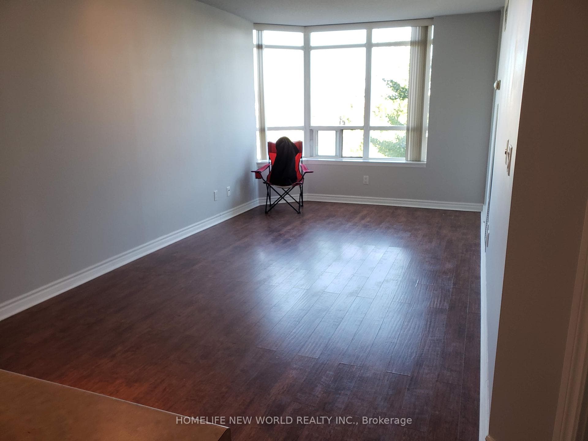 130 Pond Drive Unit 301 photo 5