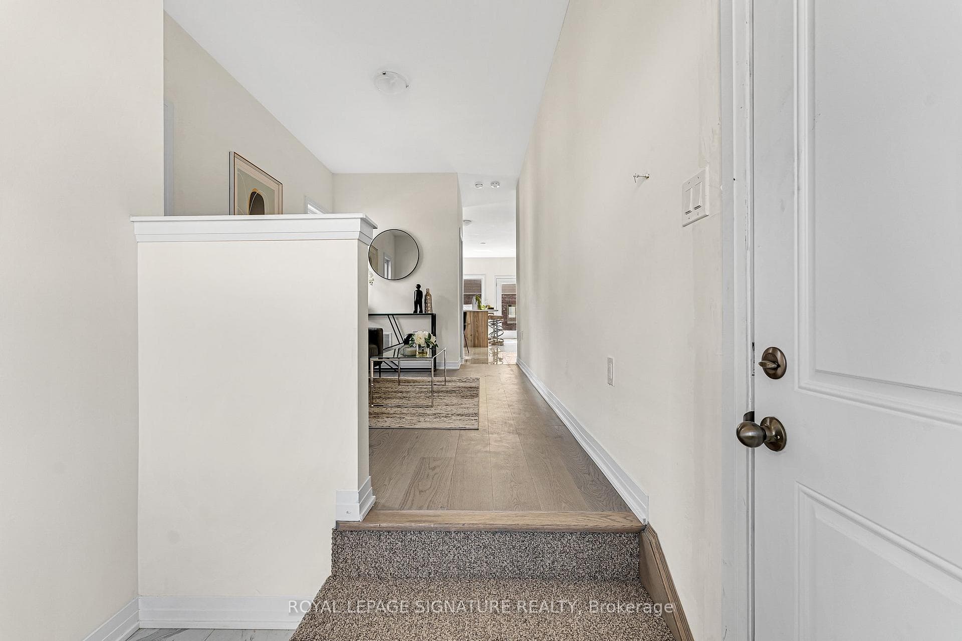 420 Adelaide Street photo 5