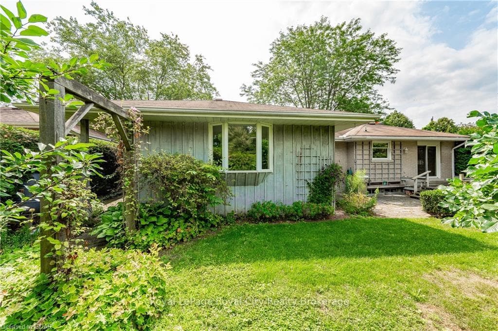 5 CALEDONIA Street photo 41