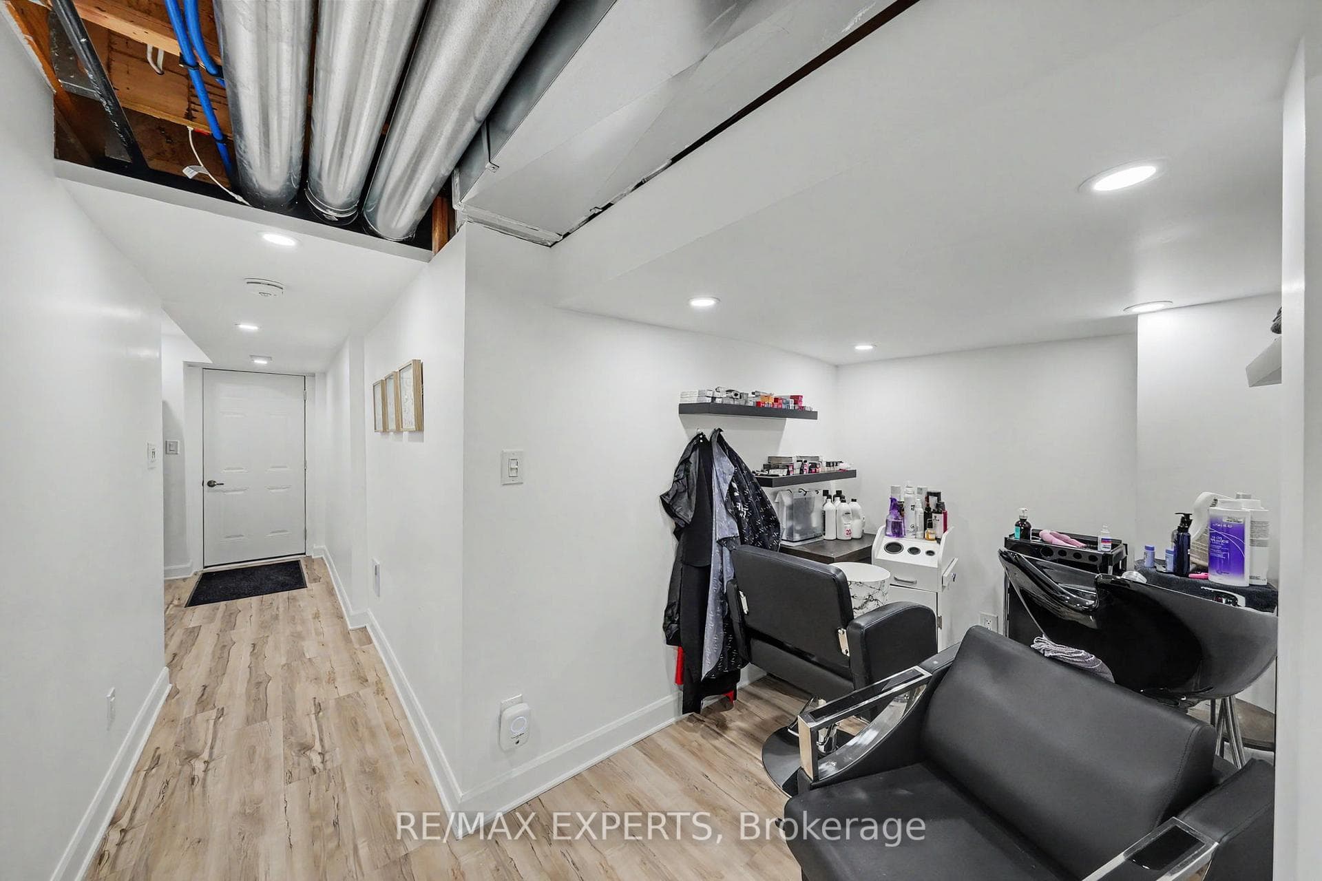 8 Morra Avenue photo 38