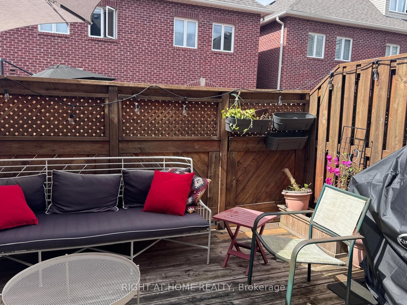 2-116 Evans Avenue photo 28