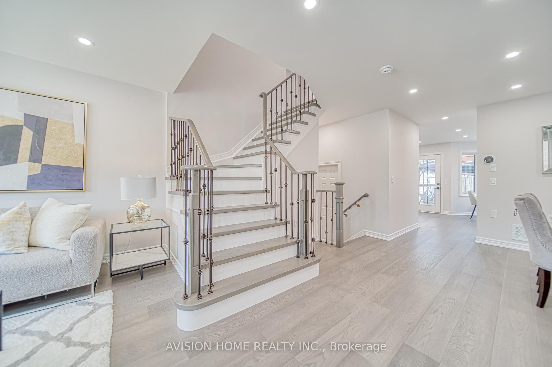 25 William Grant Road photo 5
