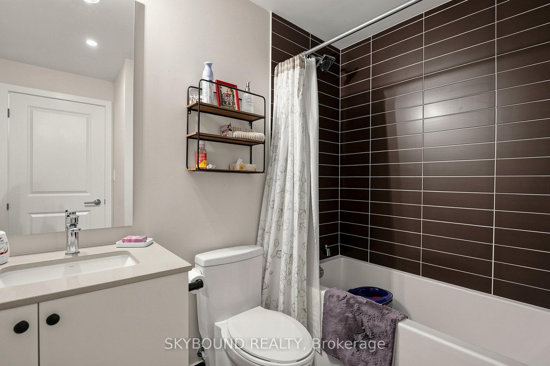2799 Kingston Road Unit 815 photo 17