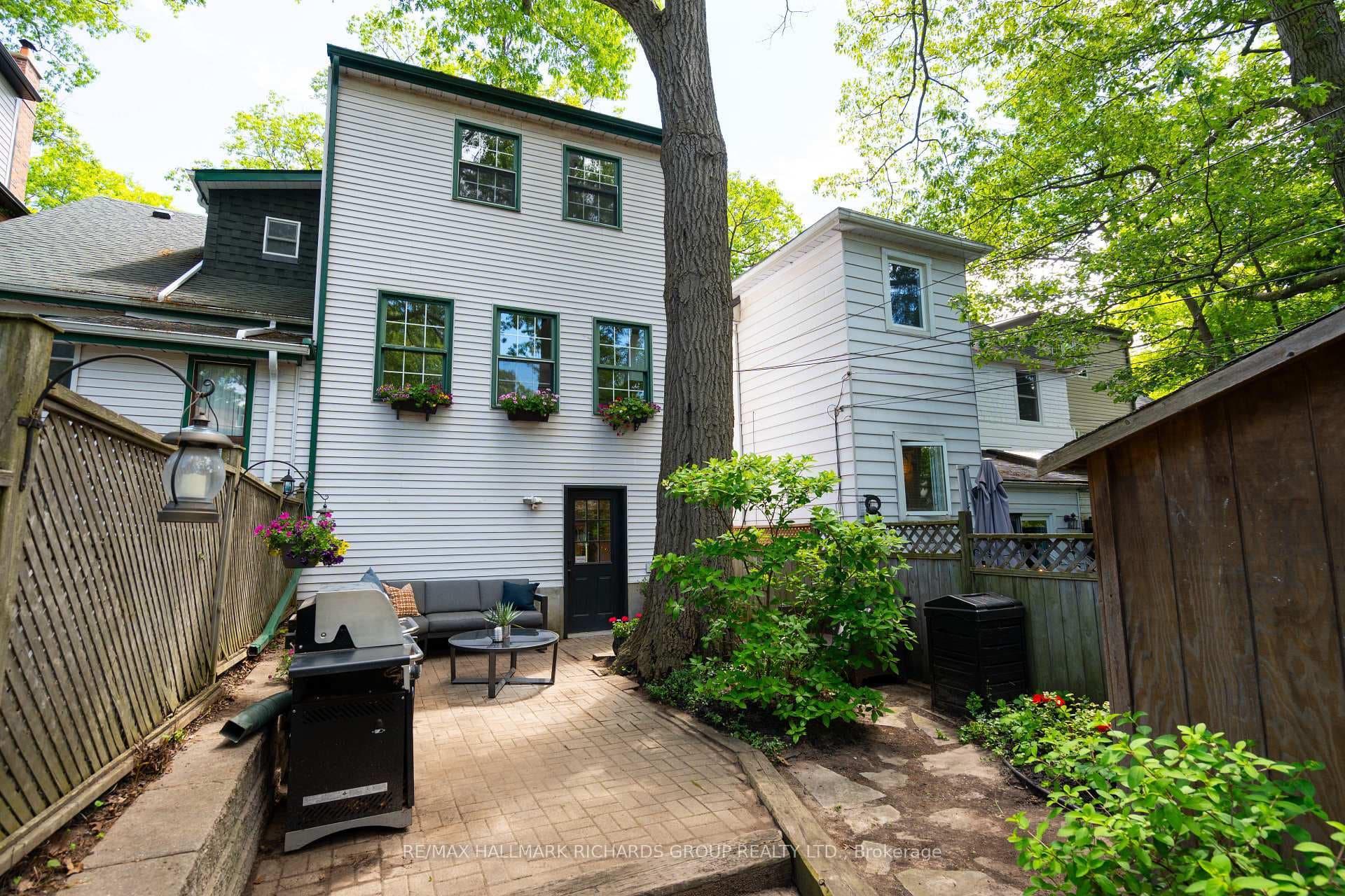 180 Willow Avenue photo 30