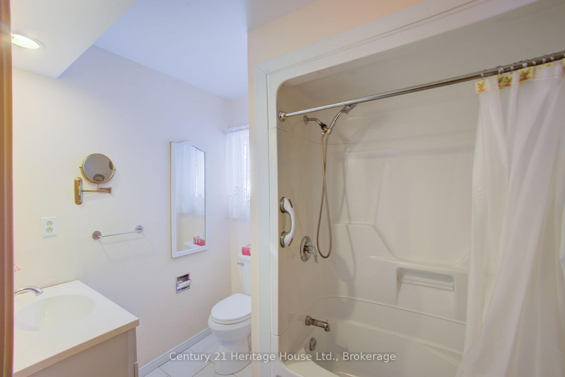 260 13th Avenue photo 18