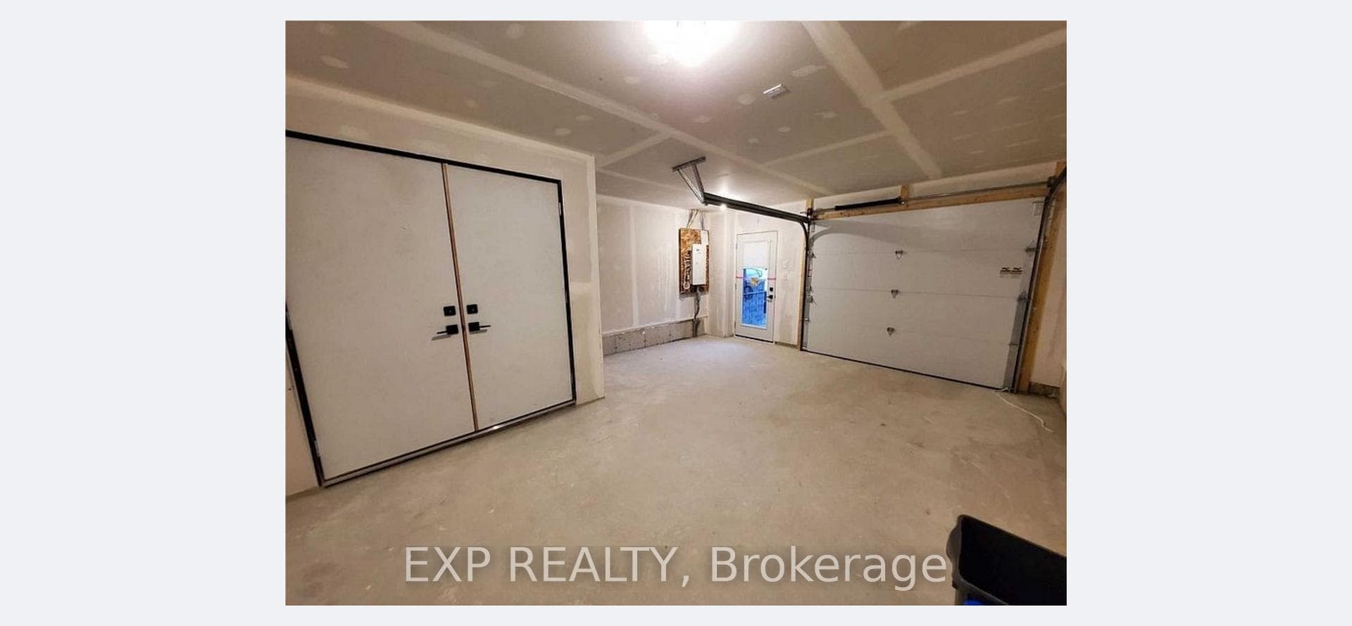 19 Fairlane Avenue photo 16