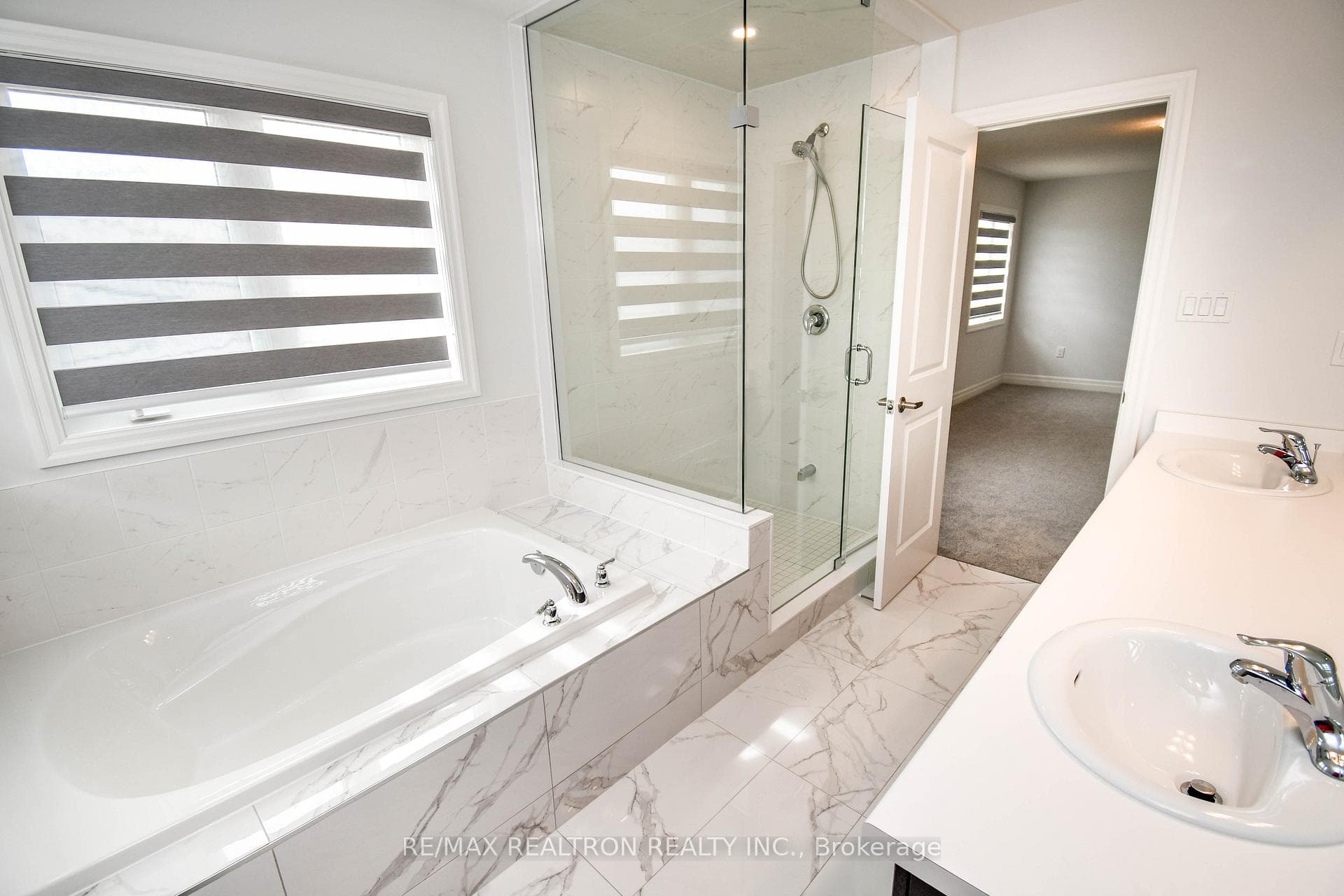 36 Del Ray Crescent photo 23