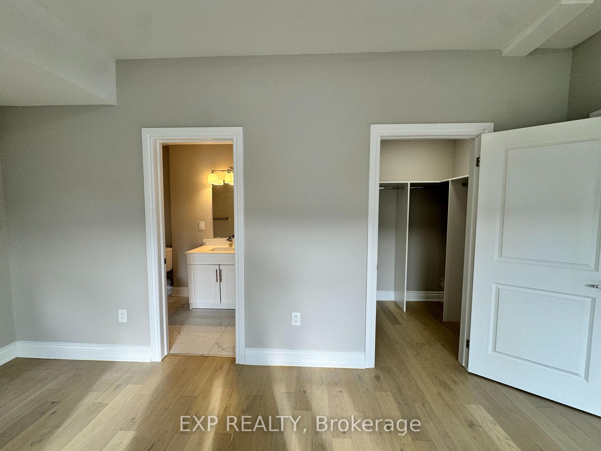 163 Port Robinson Road Unit 305 photo 10