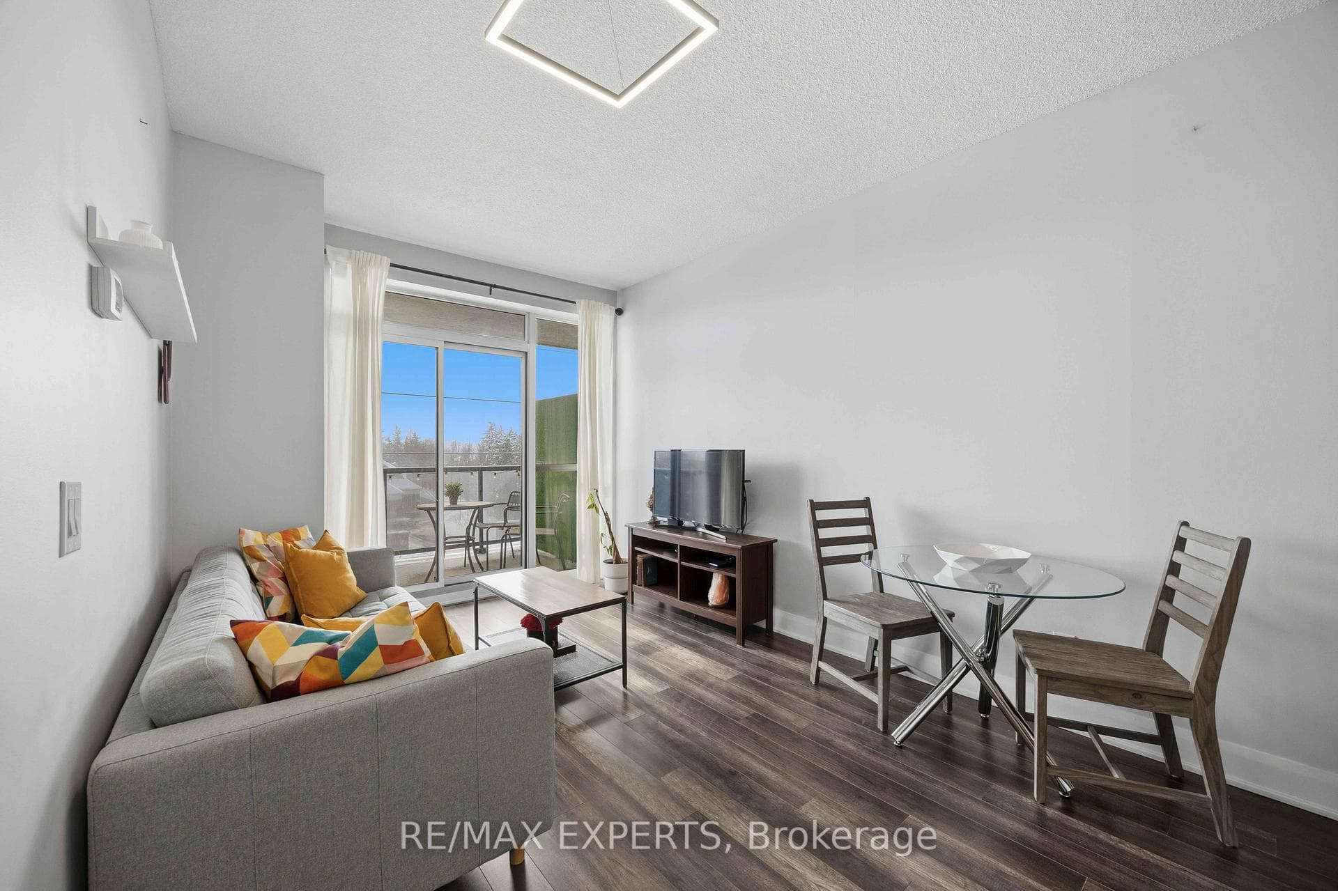 4700 HIGHWAY 7 Road Unit 501 photo 15