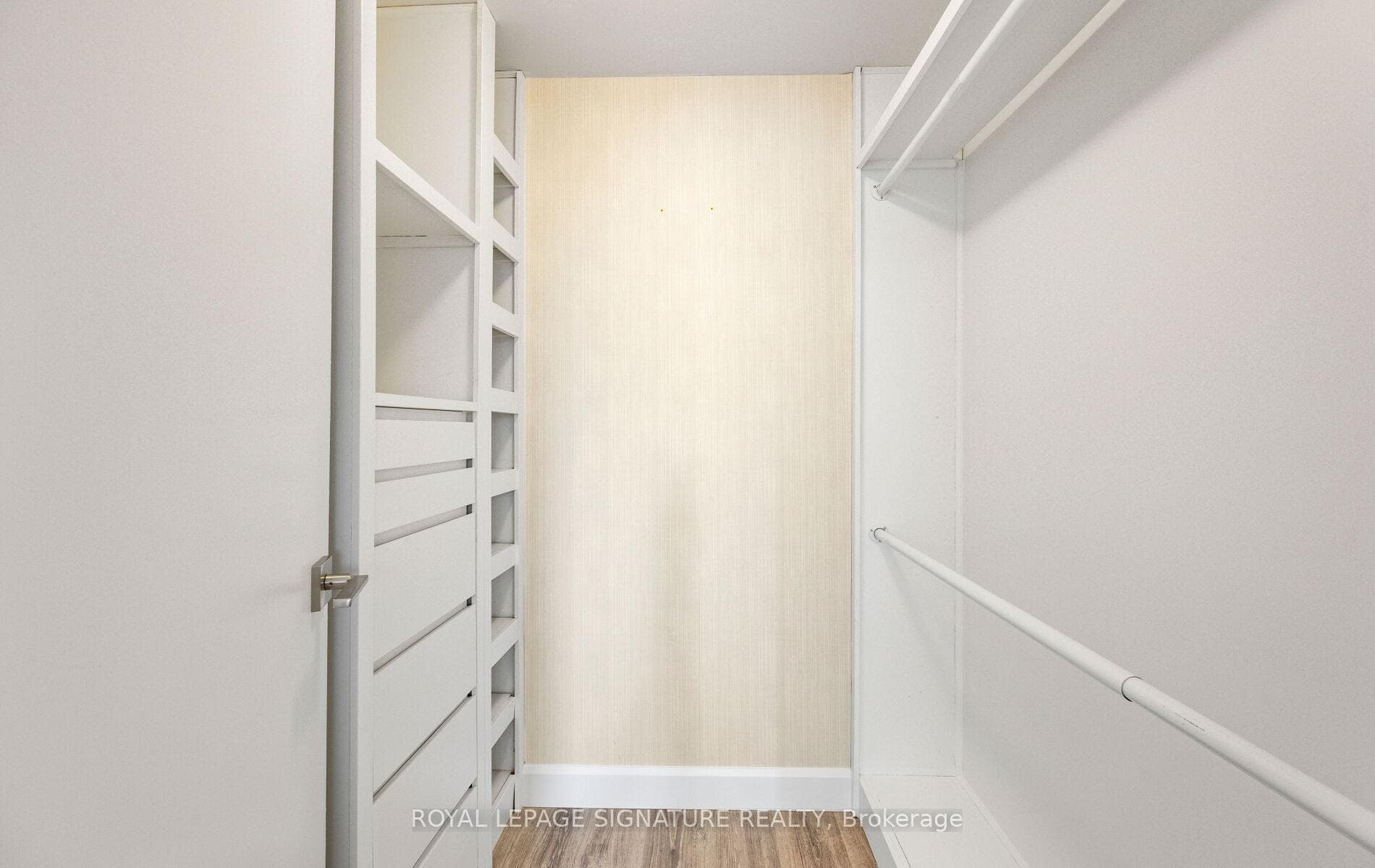 53 Arthur Street Unit 706 photo 20