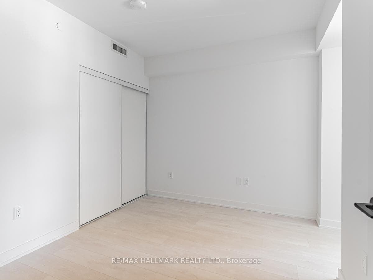 117 Broadway Avenue Unit 302 photo 16