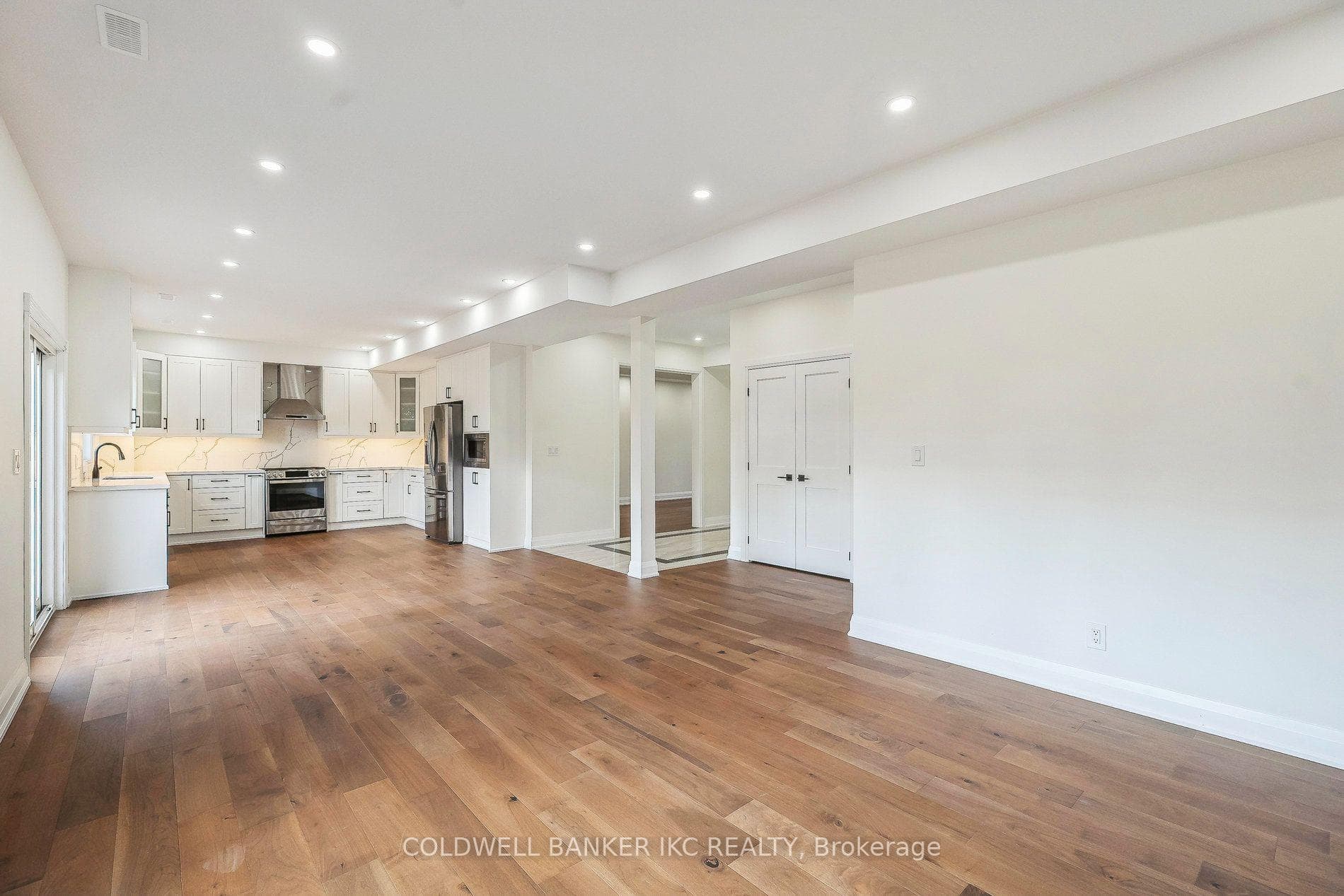 722 Beach Boulevard photo 13