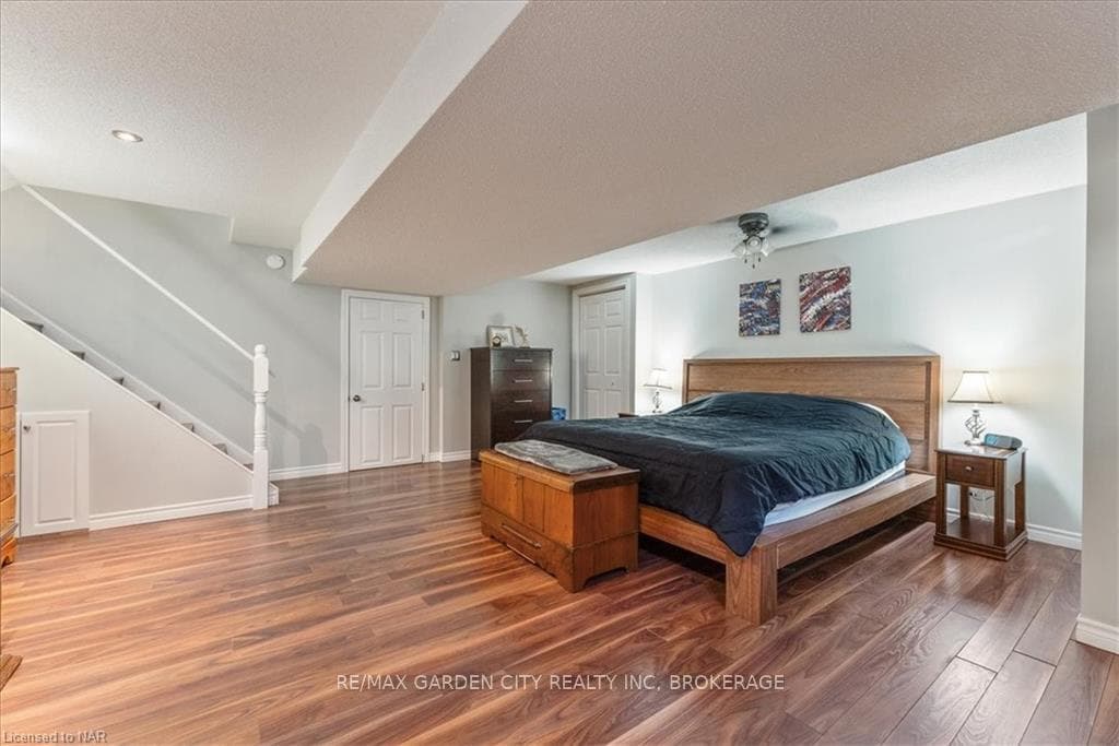 4 Orchard Place photo 31