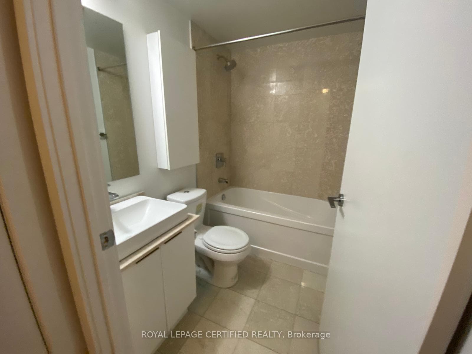 14 York Street Unit 4407 photo 5
