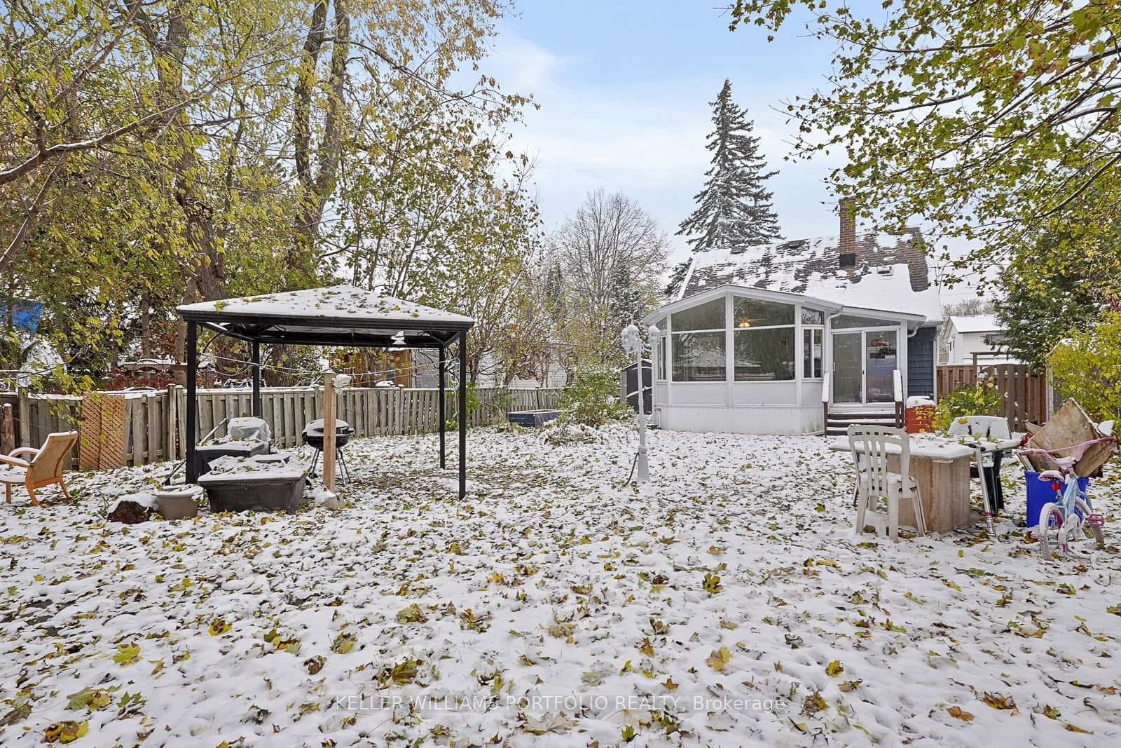 144 Admiral Road photo 44
