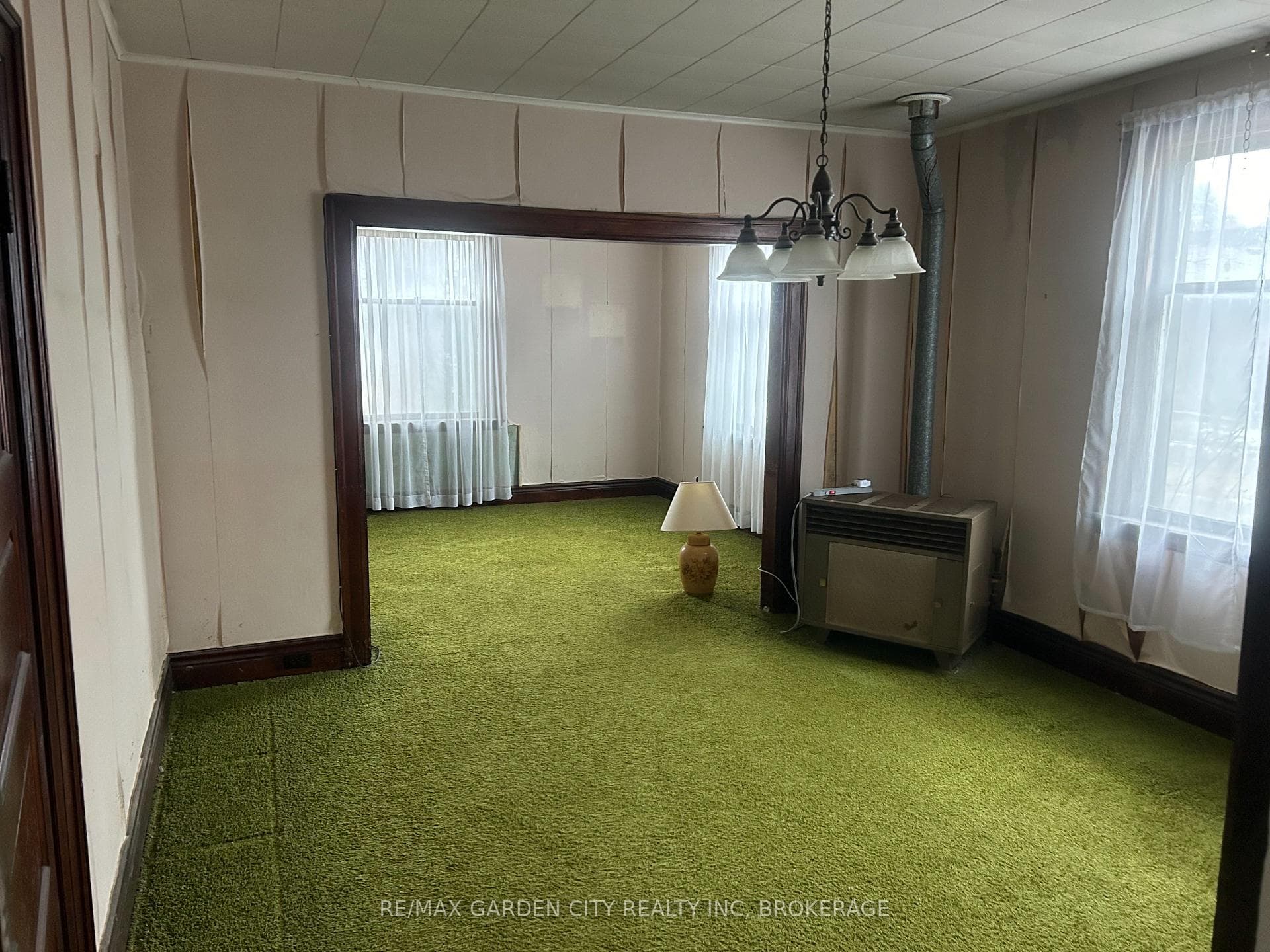 1013 Lakeshore Road photo 30