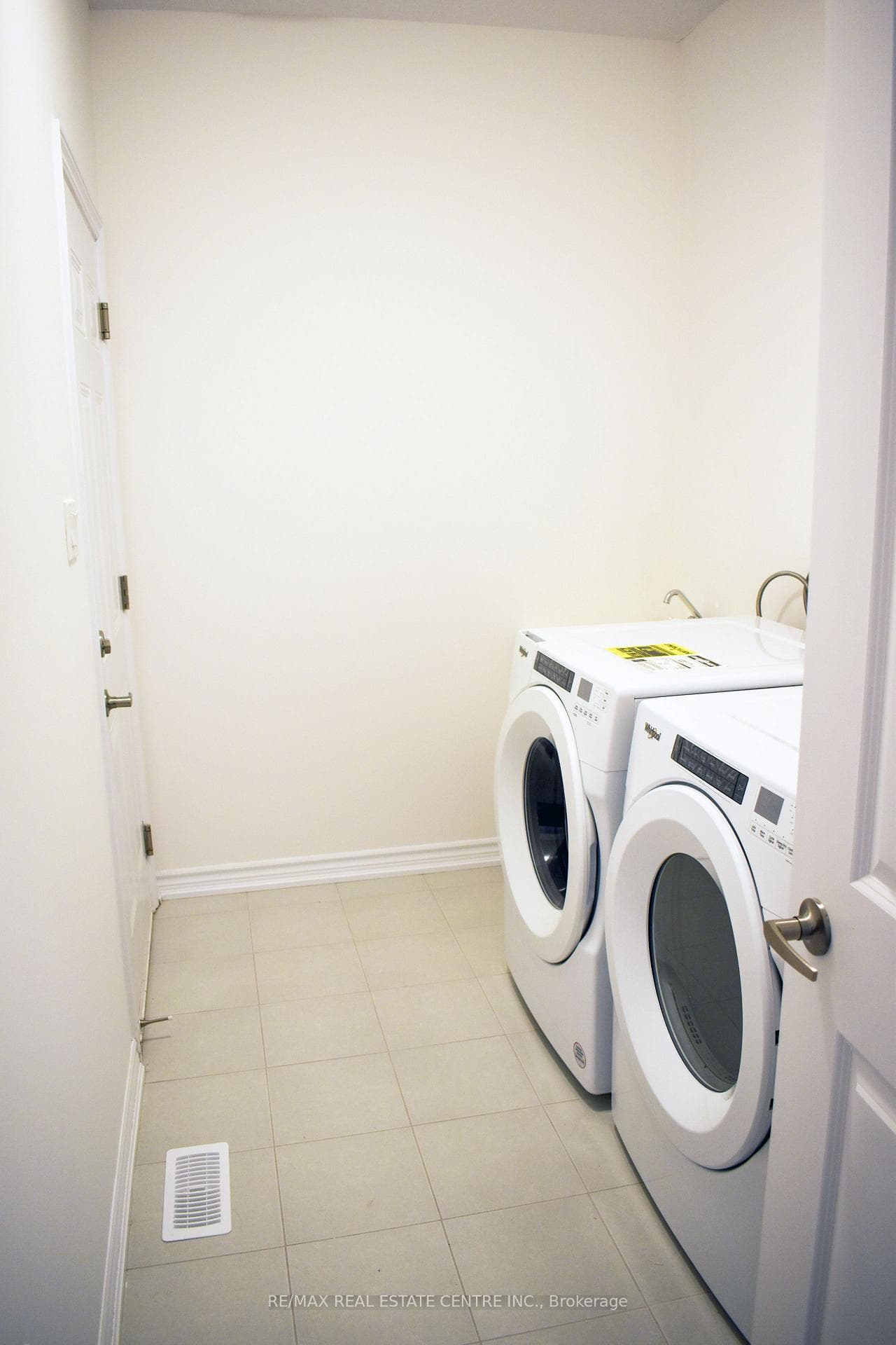 170 Adley Drive photo 21