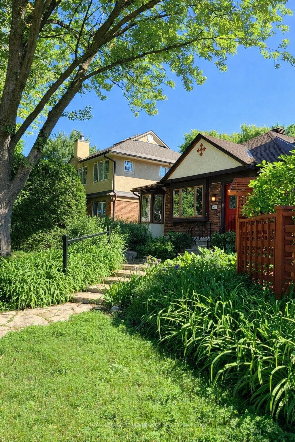 483 Brennan Avenue photo 49