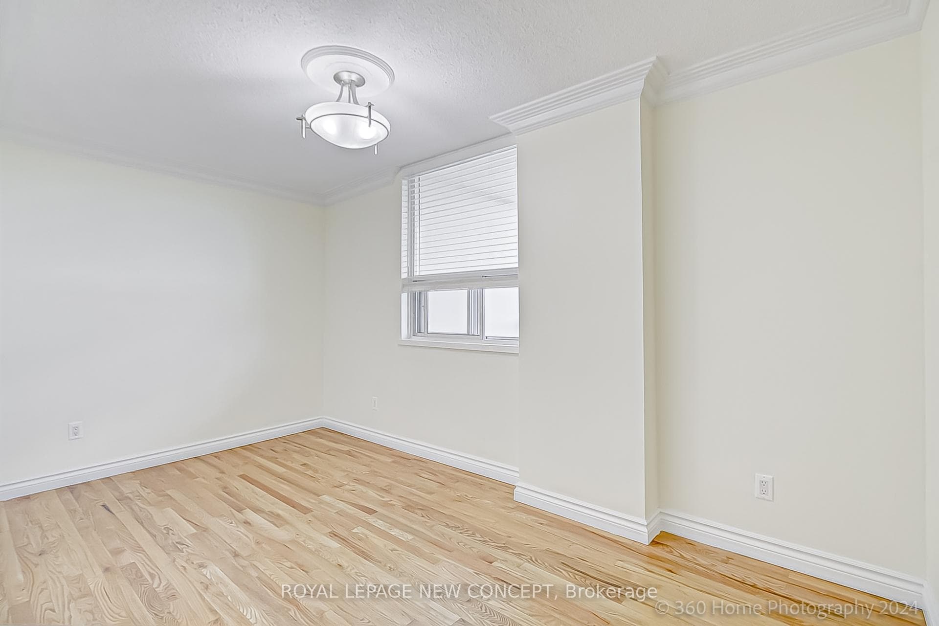 1 Royal Orchard Boulevard Unit 1002 photo 10