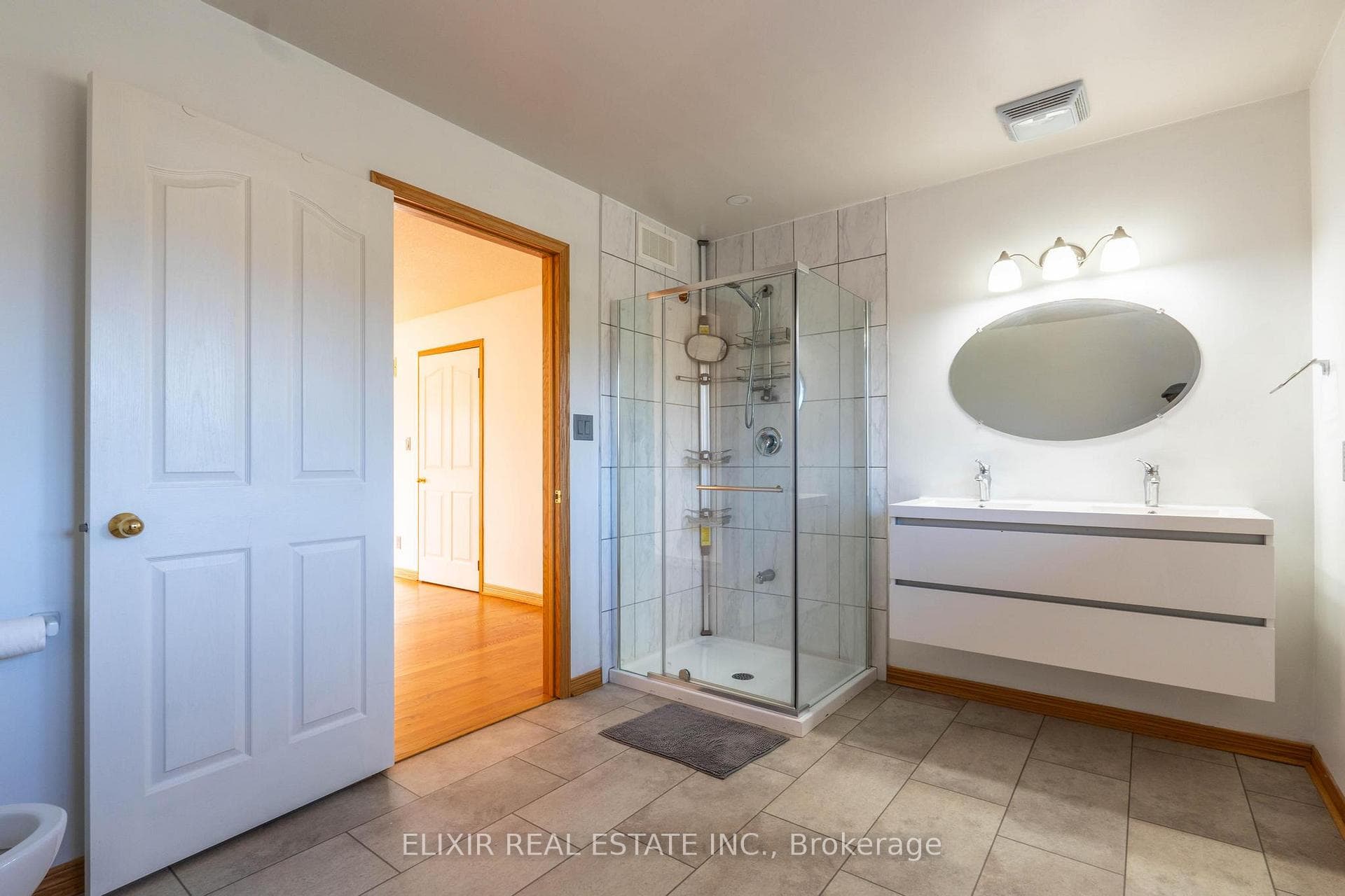 Ensuite