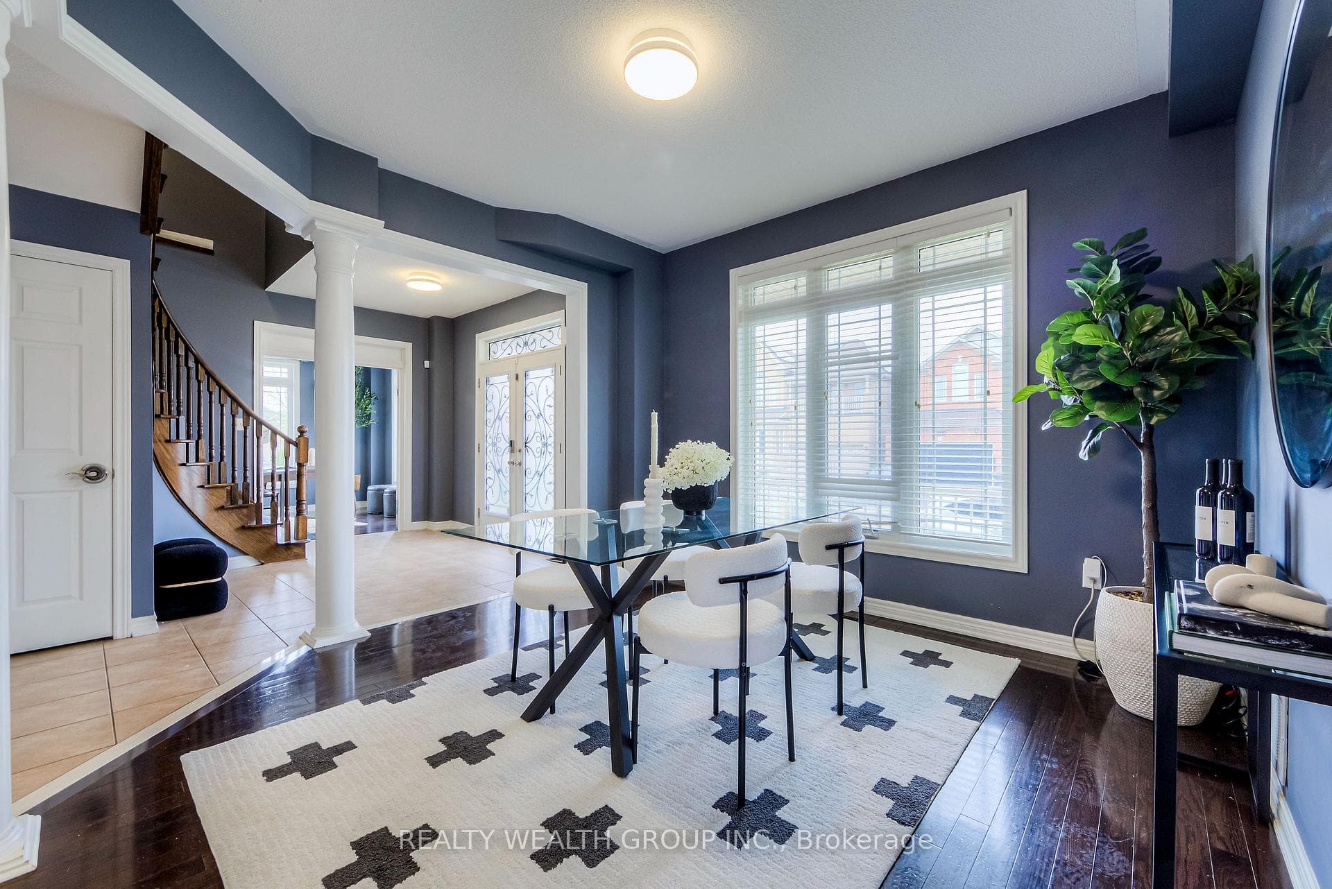 10 Elsmere Road photo 10