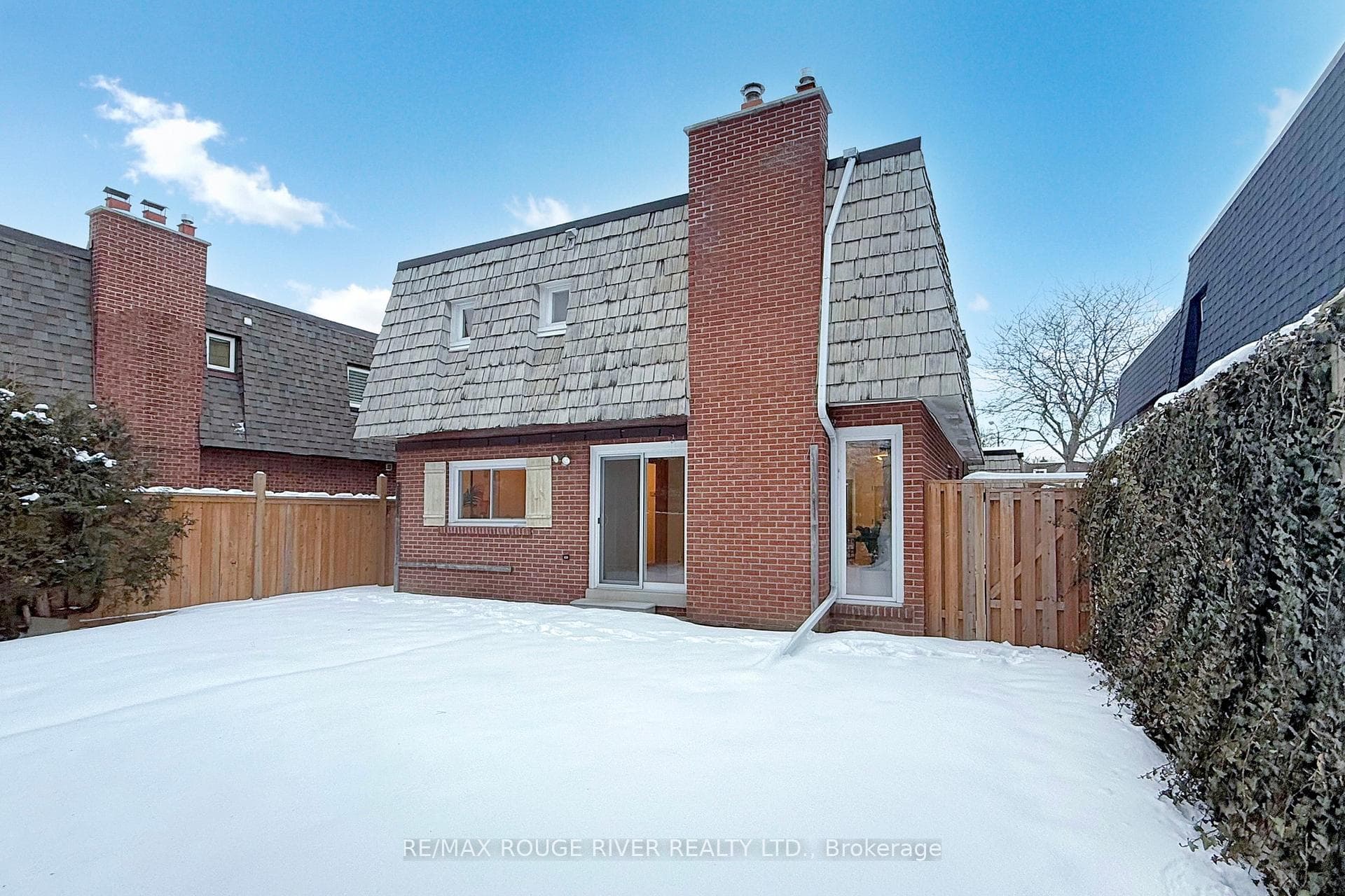 12 McGrath Court photo 35