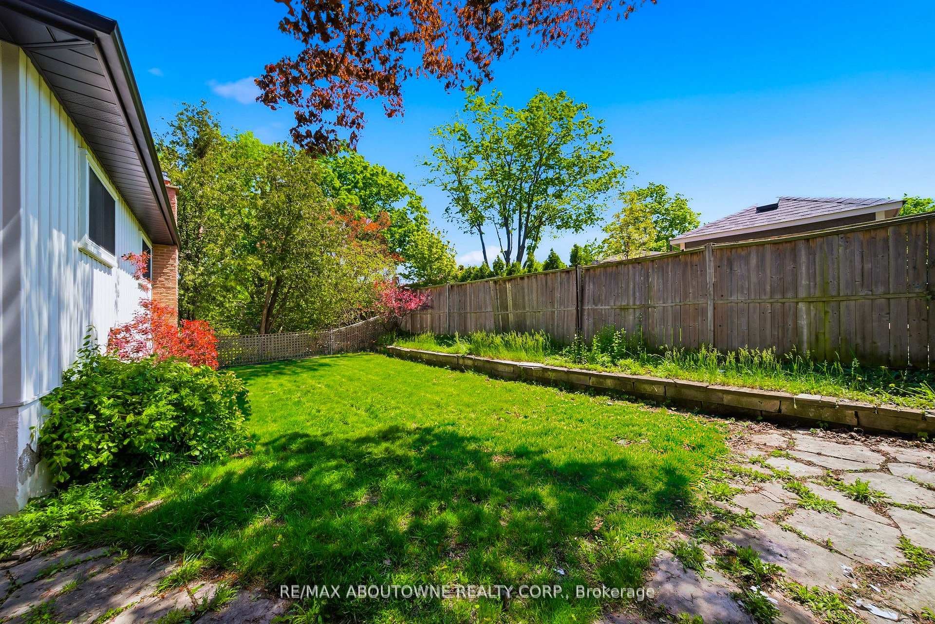 2306 Devon Road photo 35