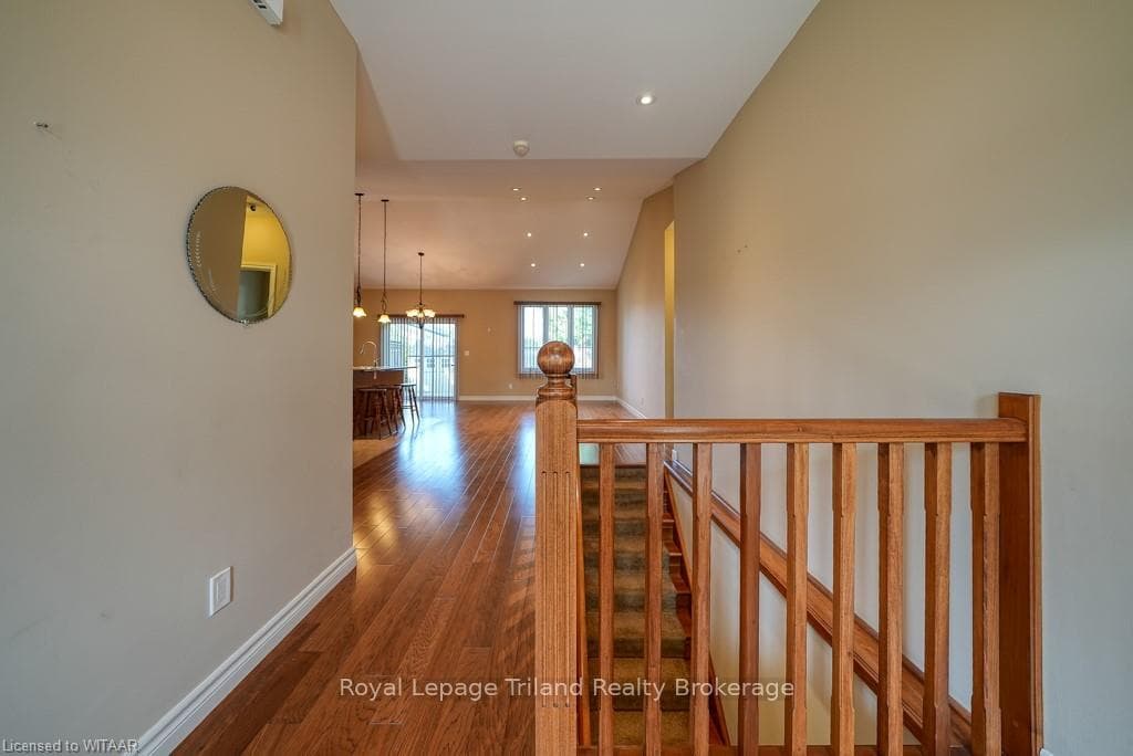277 HURON Street photo 9