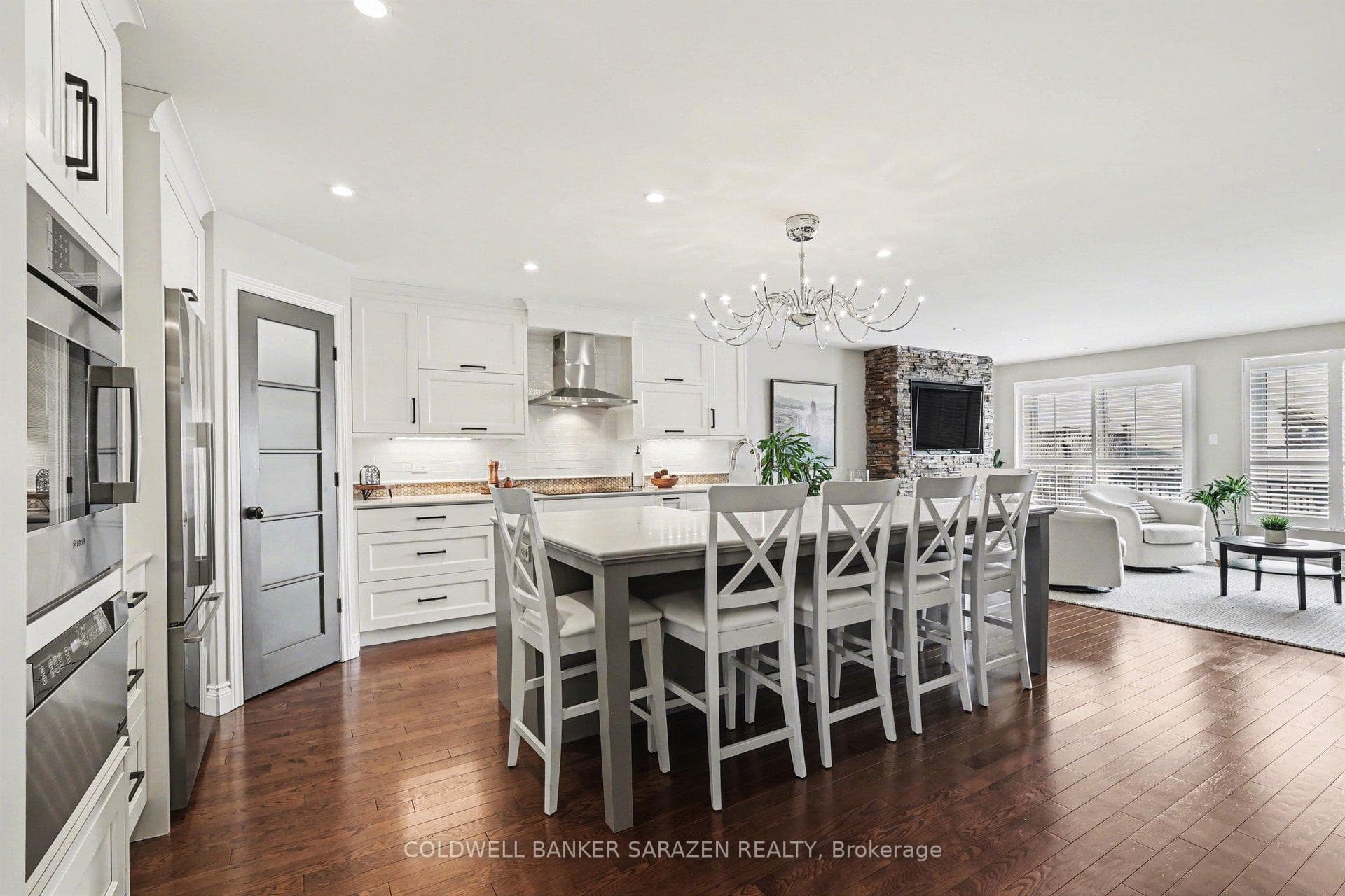 518 Kilburn Street photo 5
