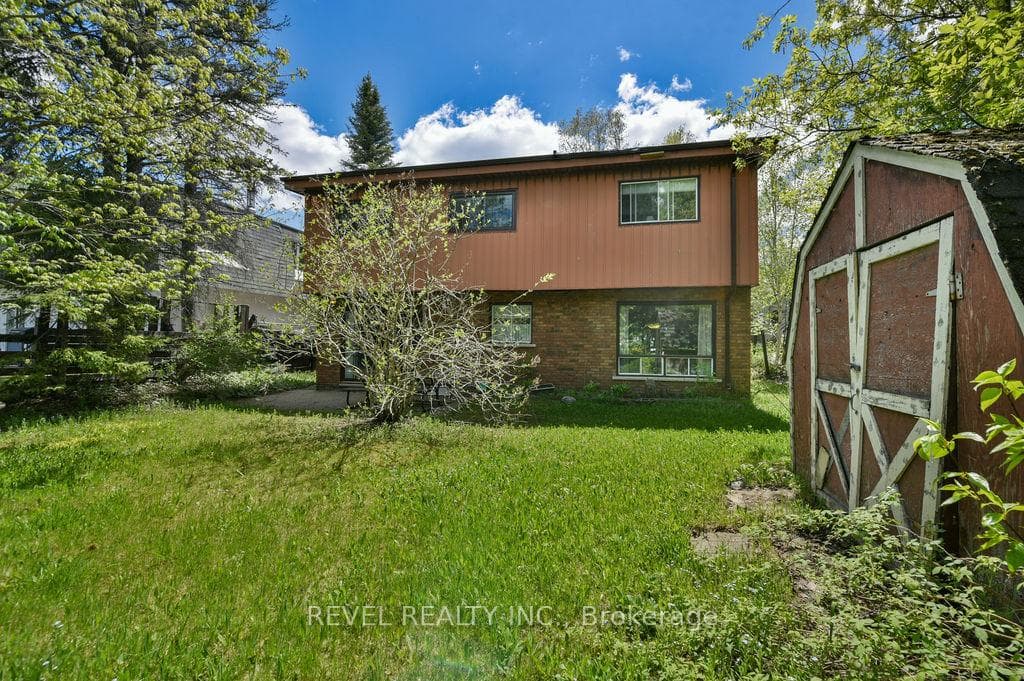 222 Earl Street photo 29