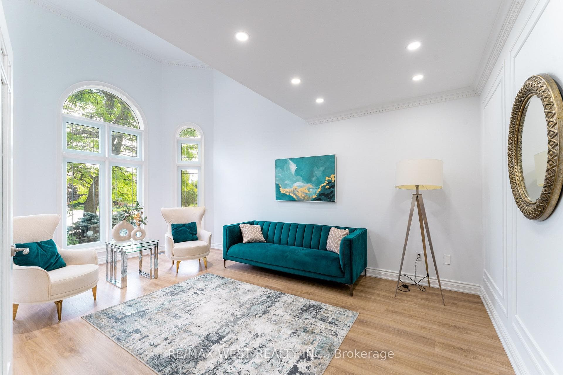 72 Alpha Court photo 10