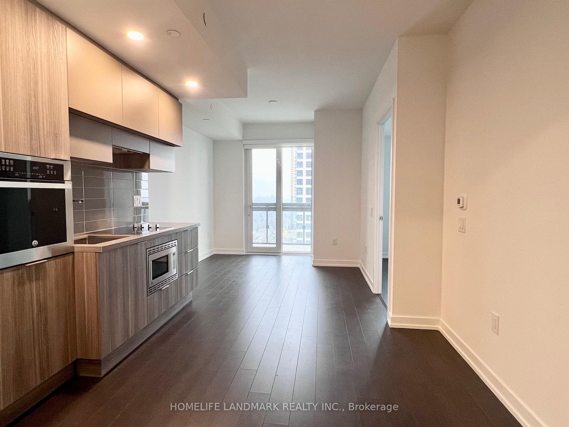 39 Roehampton Avenue Unit 2601 photo 12