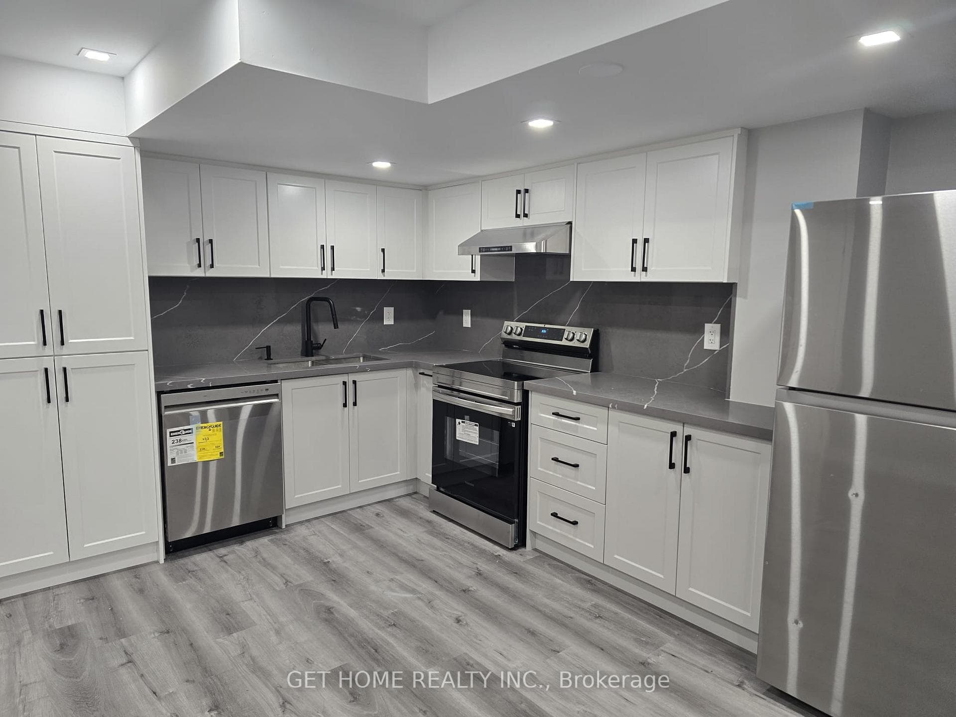 99 Maskell Crescent Unit Bsmt photo 8
