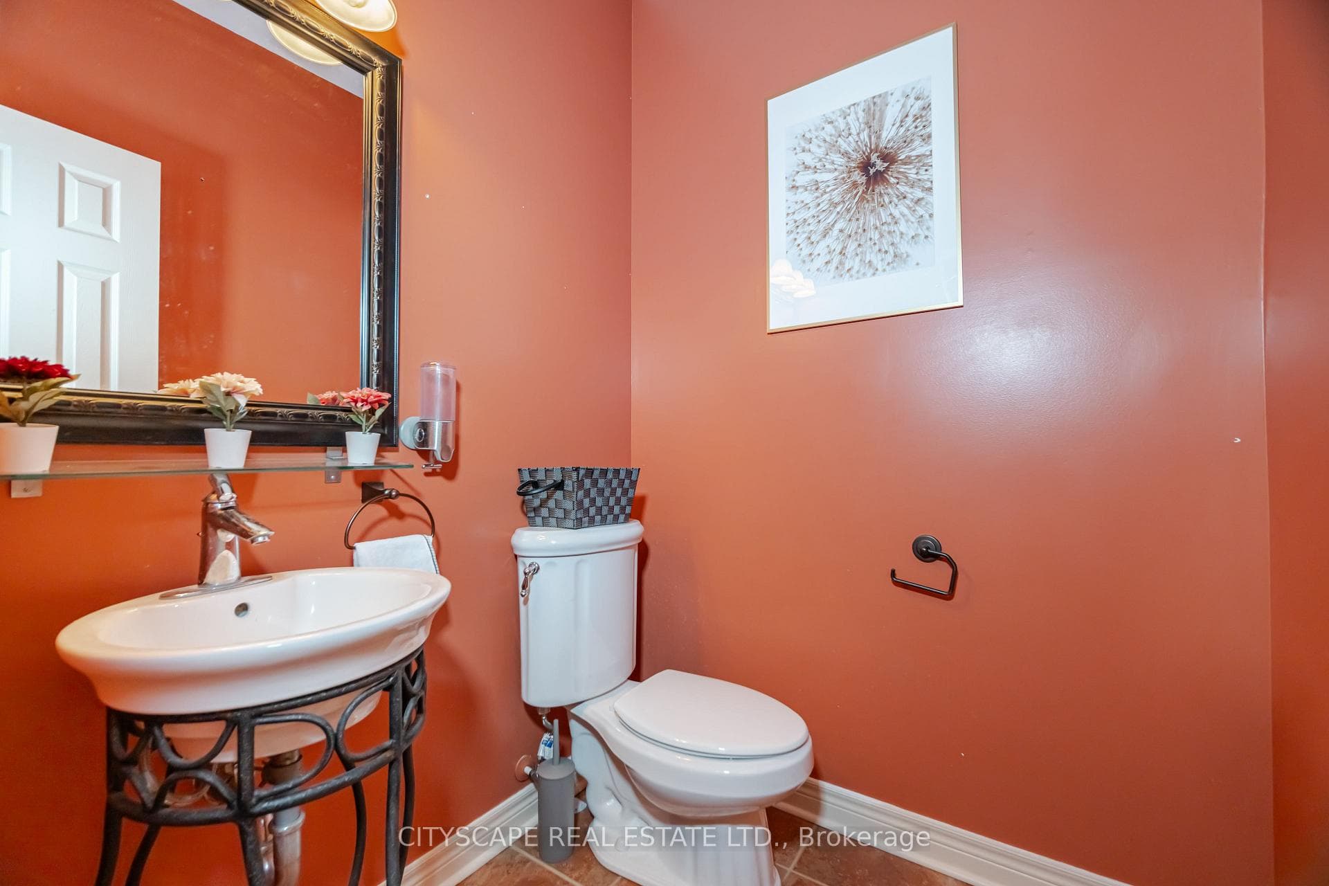 676 Skye Court photo 21