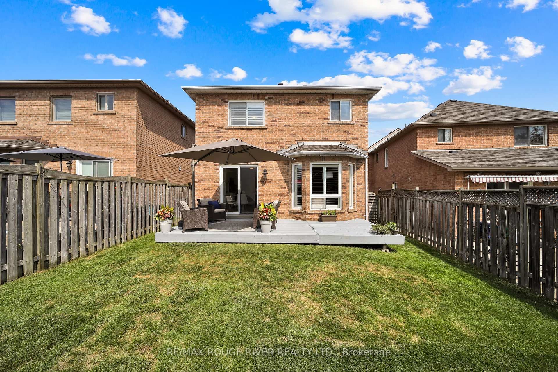 29 Huntington Crescent photo 37