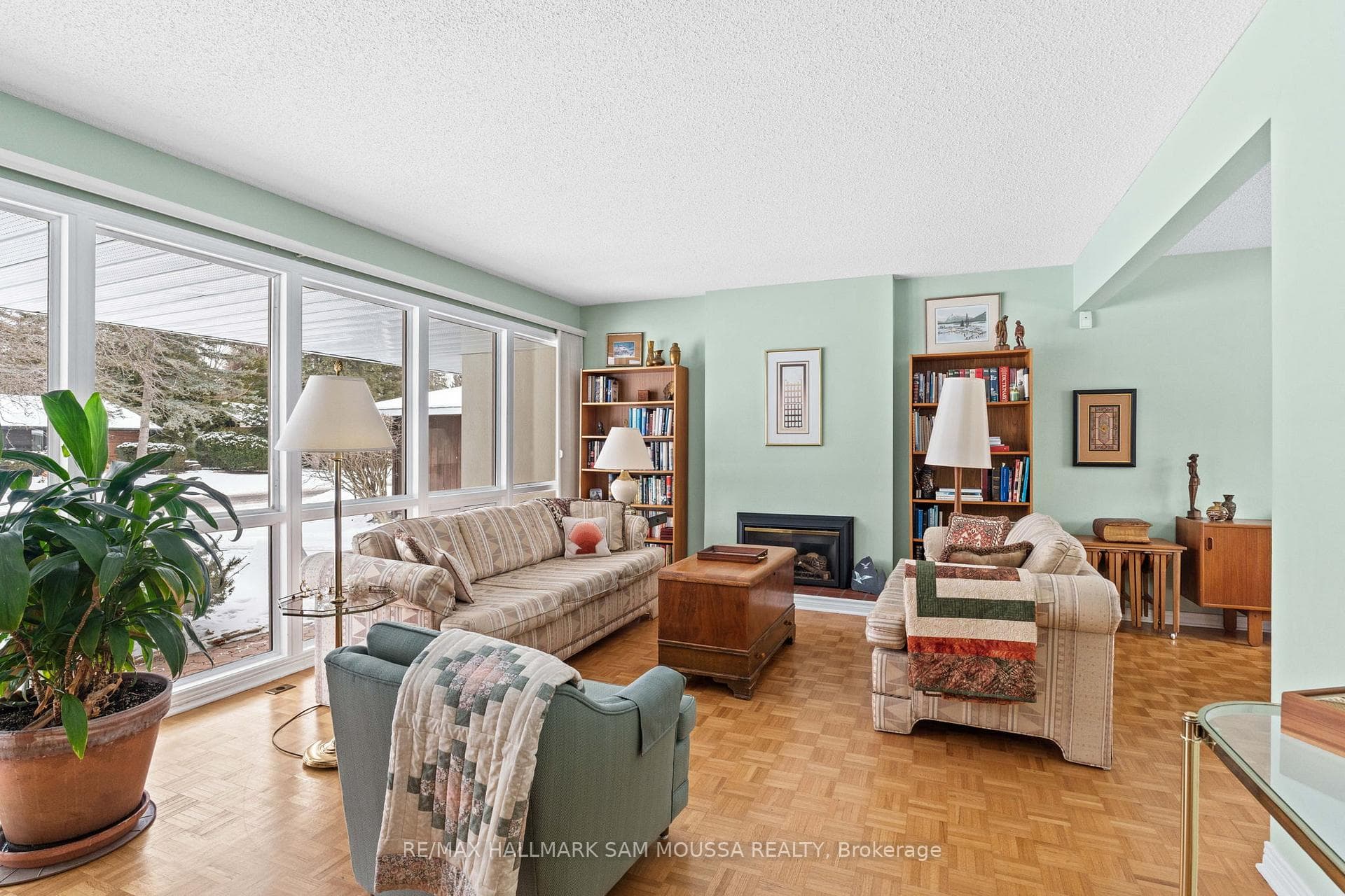 65 Pellan Way photo 9
