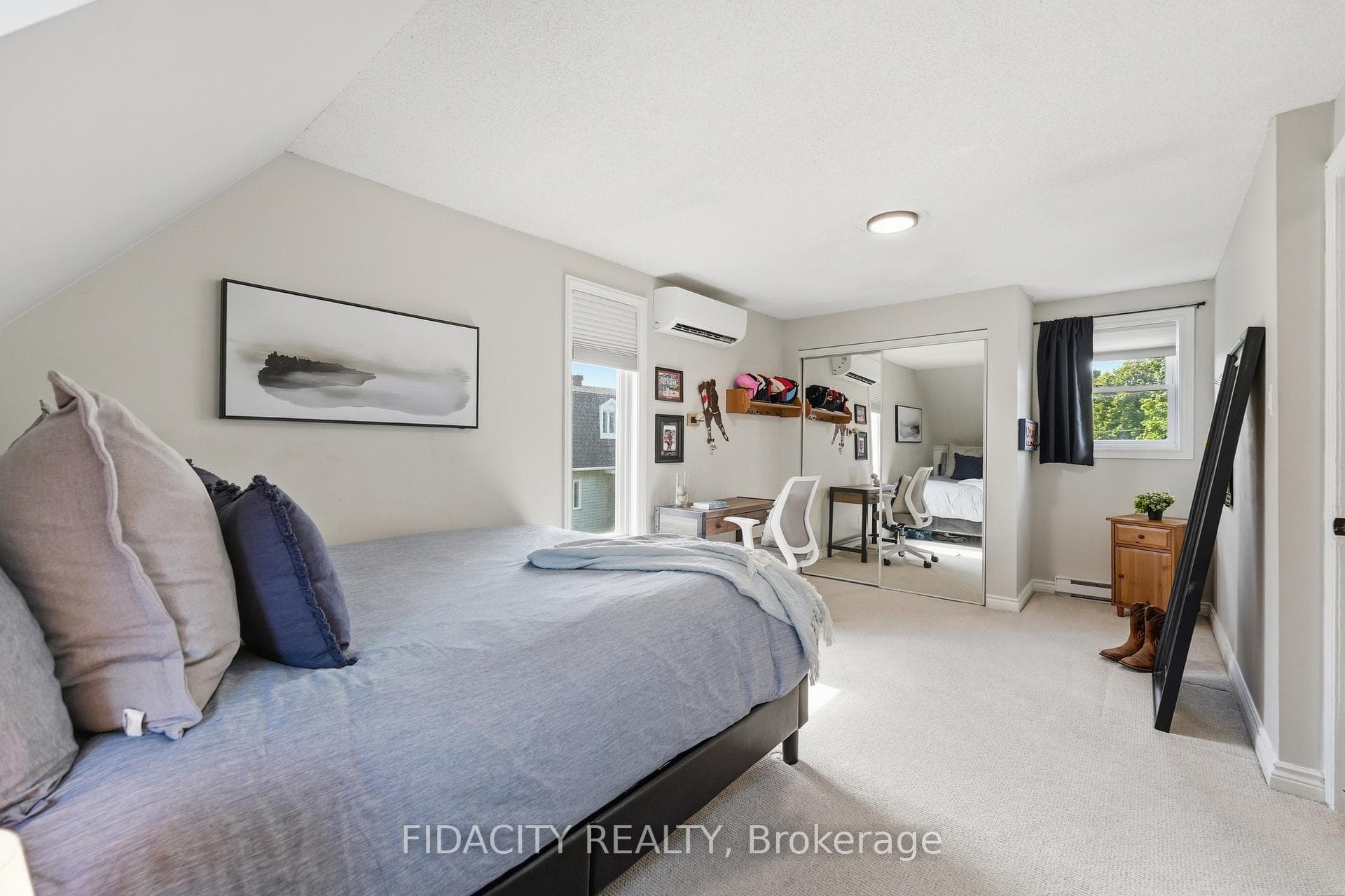13 Poole Creek Crescent photo 30
