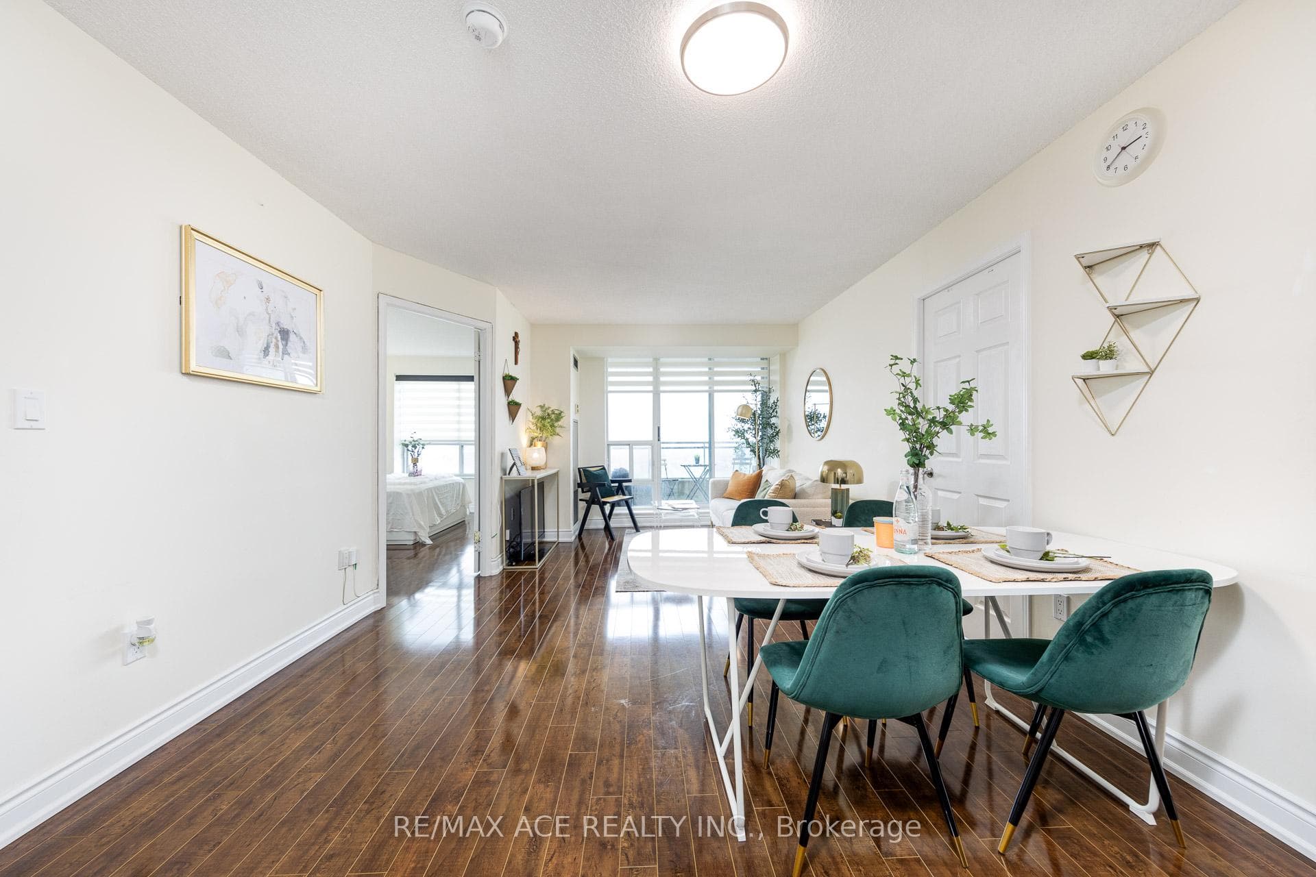 1 Pemberton Avenue Unit 2307 photo 7