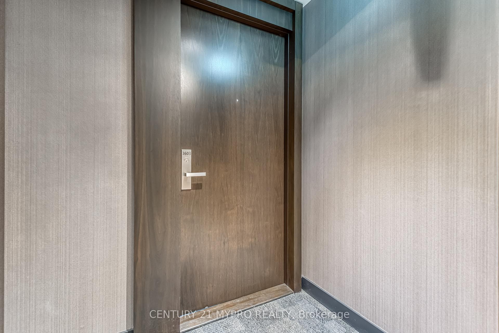 1 Yorkville Avenue Unit 3603 photo 6