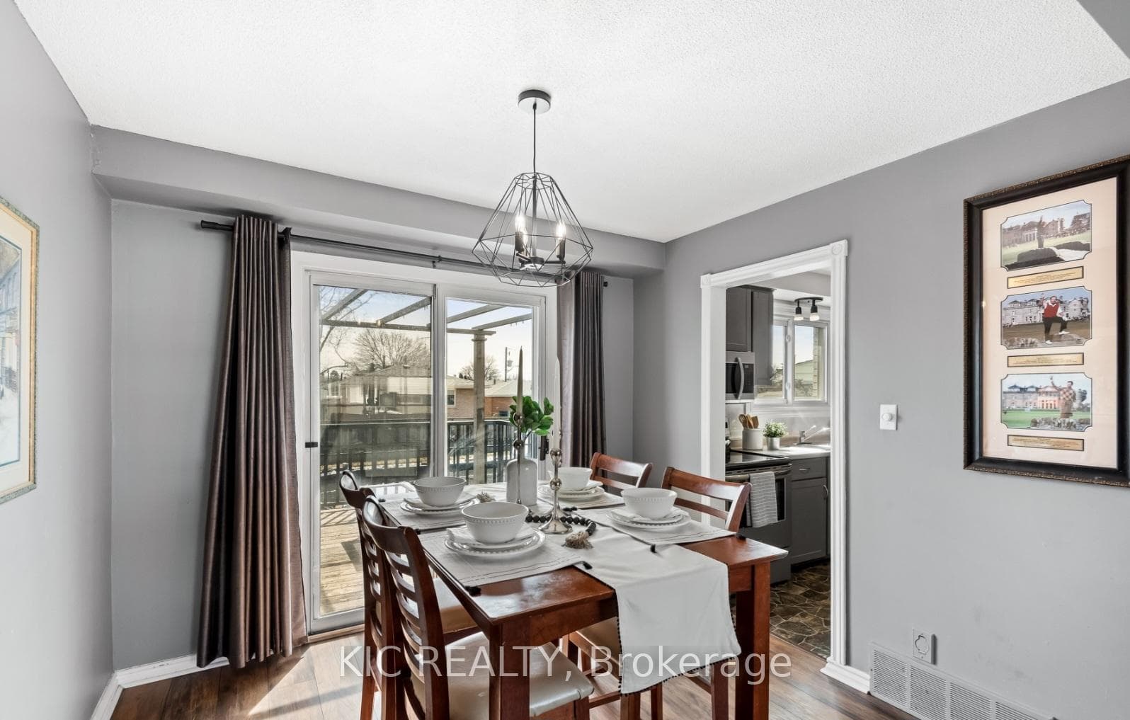 603 Elizabeth Street photo 11