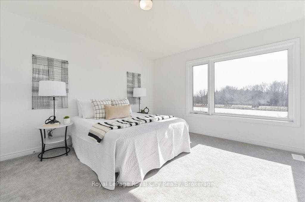136 Edminston Drive photo 30