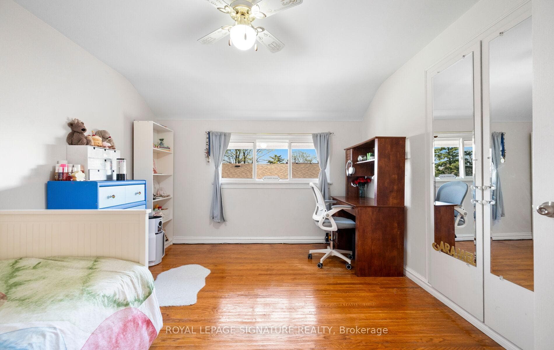 60 Hinton Road photo 33
