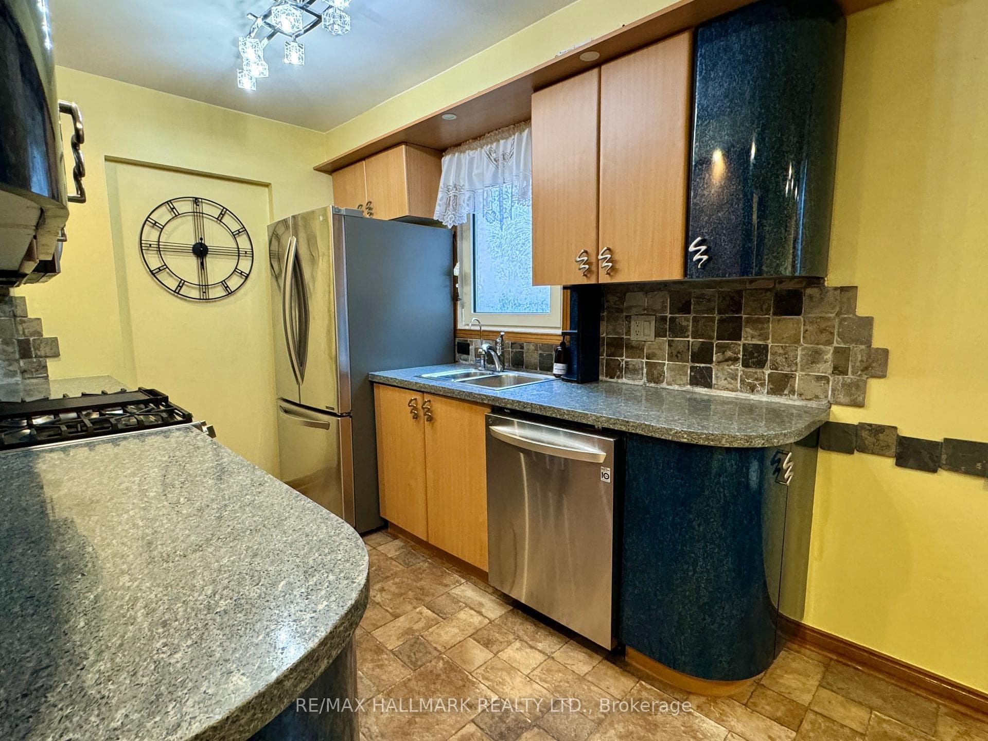 3 Richbell Street Unit Main photo 7