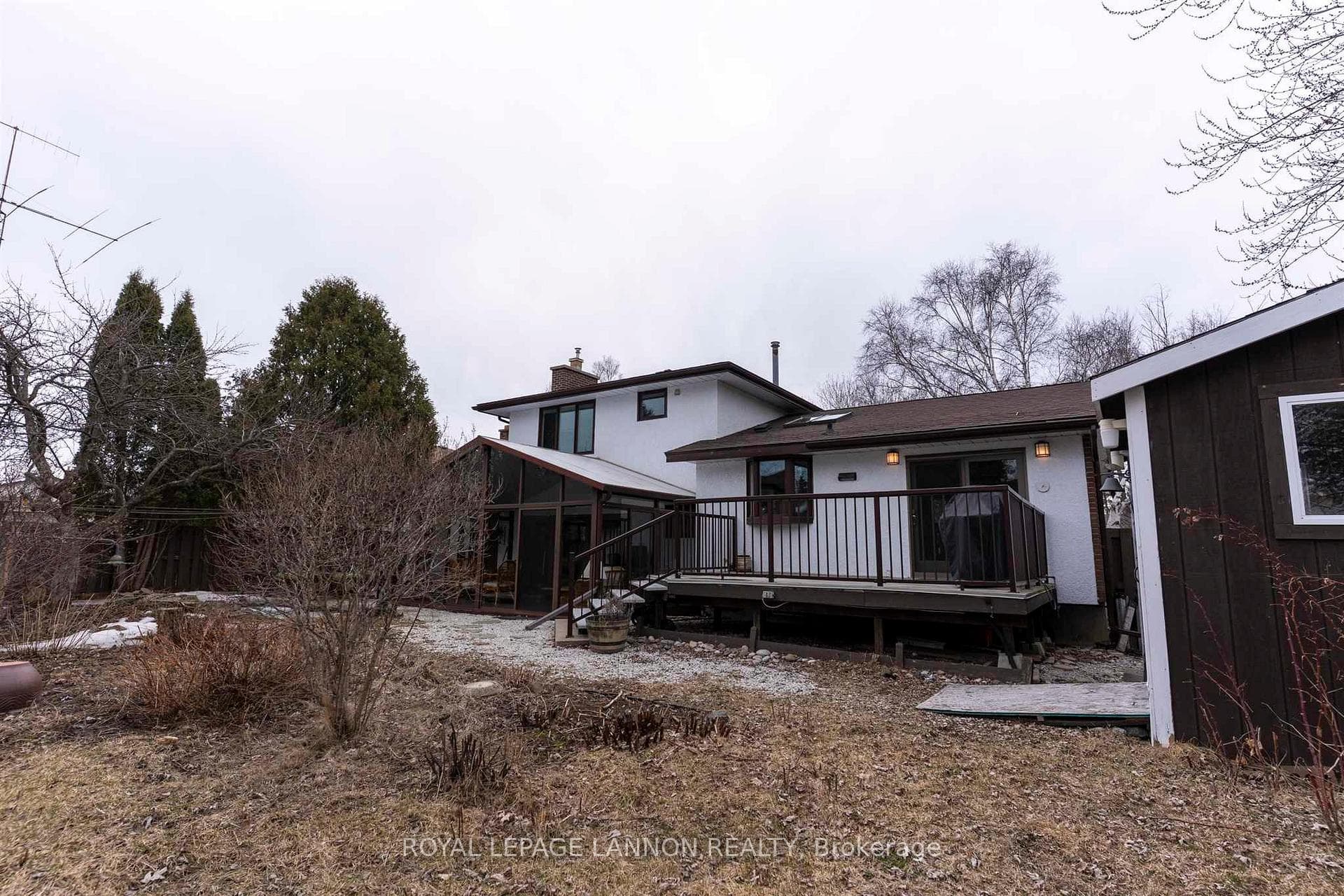 683 Thornloe Drive photo 45
